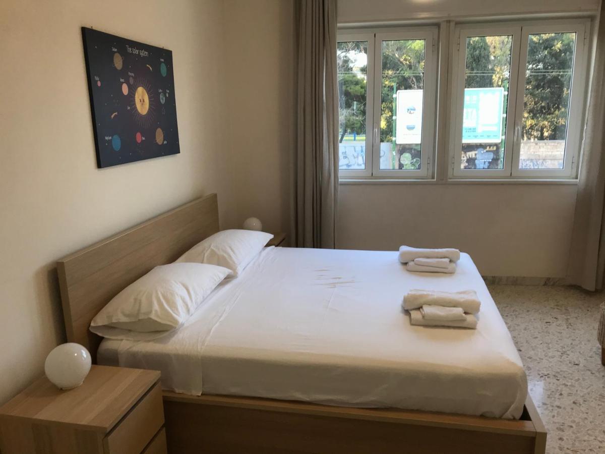 B&B Parco 2 Giugno Bari Exteriör bild