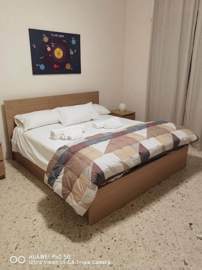 B&B Parco 2 Giugno Bari Exteriör bild